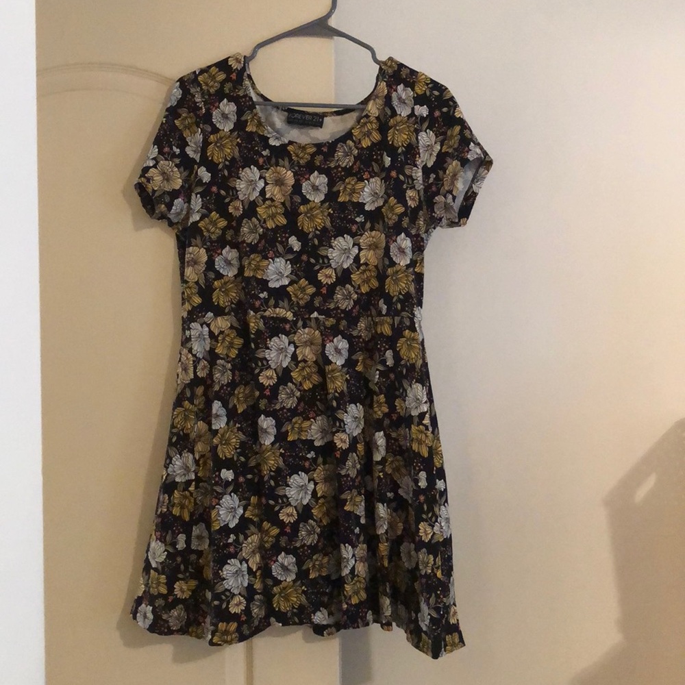 Forever 21 1x floral skater dress
